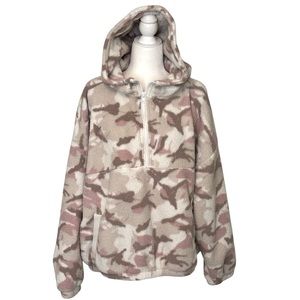 GAP Pink and Tan Camo Hooded Fleece Pullover Size XLarge.